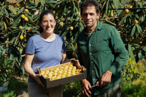 Los productores de fruta ecológica Carlos y Mónica Márquez